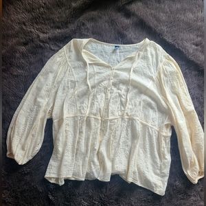 Old Navy Long Sleeve Blouse. Size 4X. Color Cream.